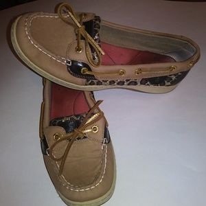 Sperry angelfish leopard sparkles size 10